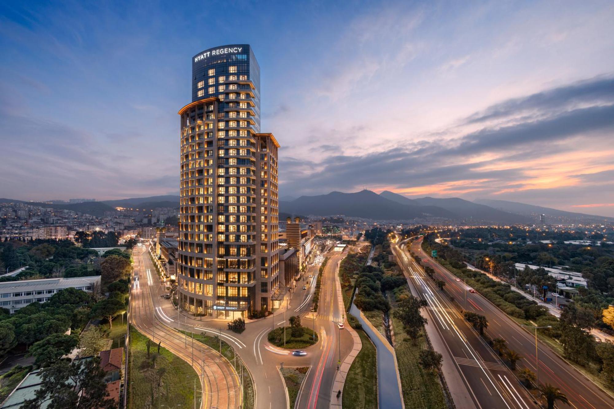 Hotel Hyatt Regency Izmir Istinyepark Exterior foto
