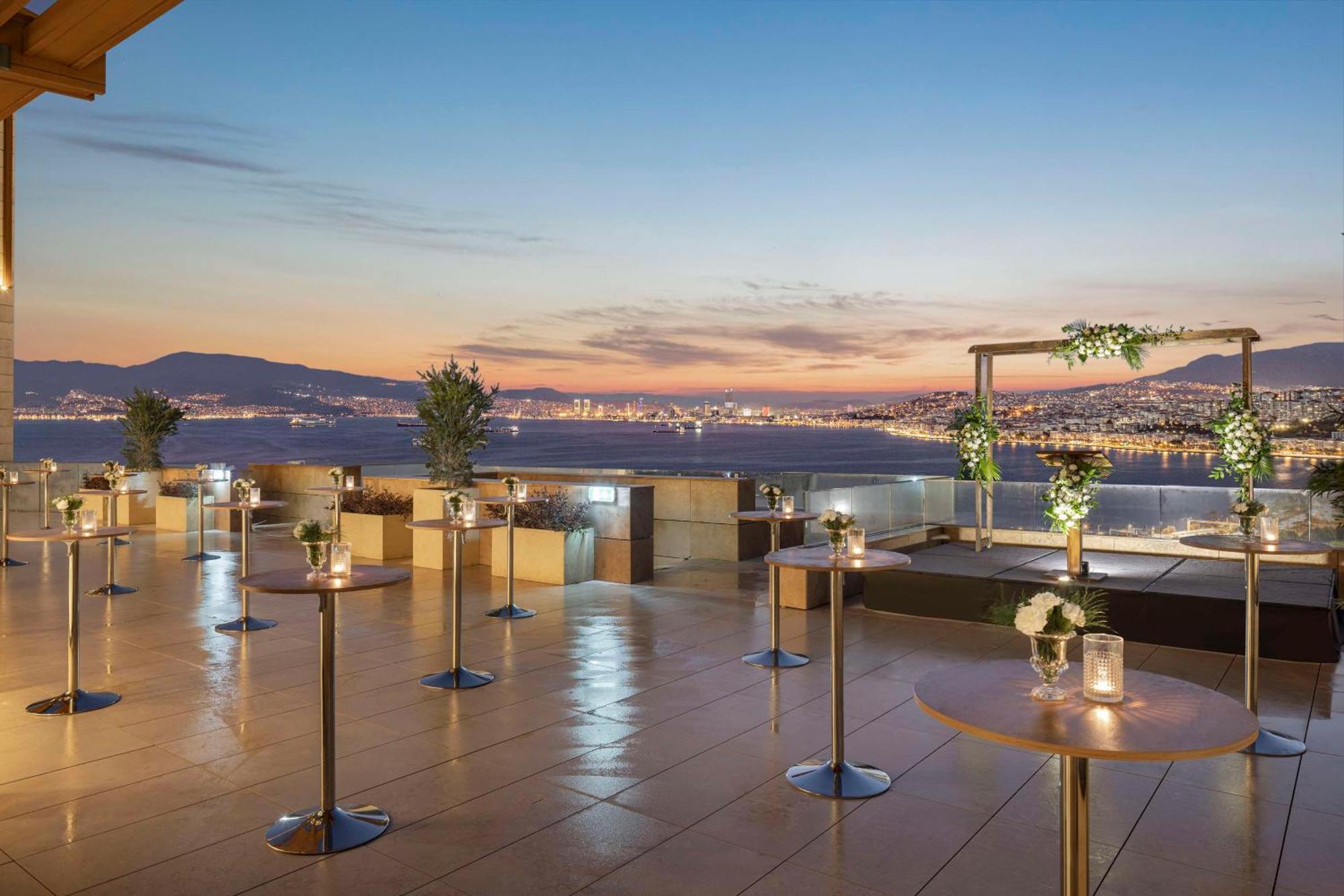 Hotel Hyatt Regency Izmir Istinyepark Exterior foto