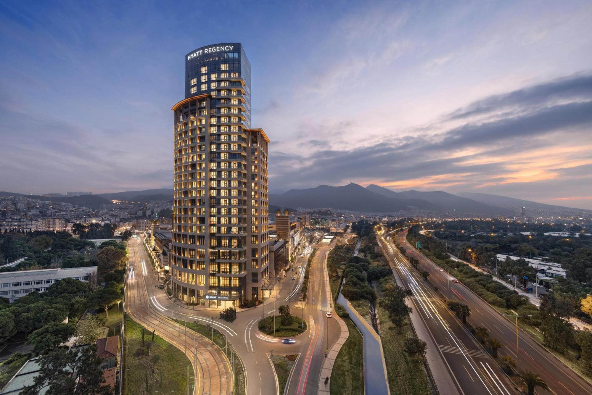 Hotel Hyatt Regency Izmir Istinyepark Exterior foto